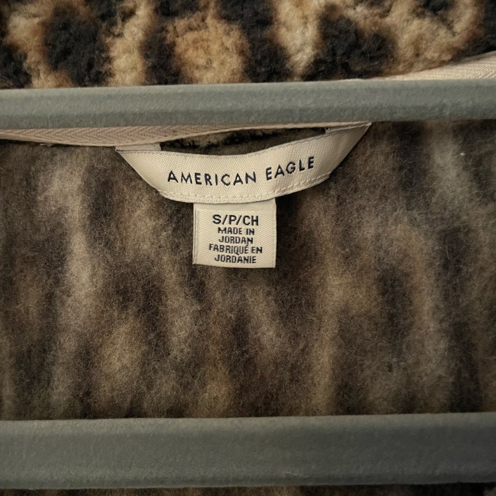 American Eagle Cropped Leopard Print Jacket - image 3